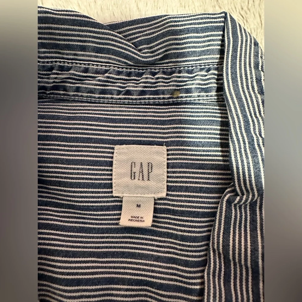 GAP pinstripe long-sleeve button-down shirt dress - Picture 8 of 11